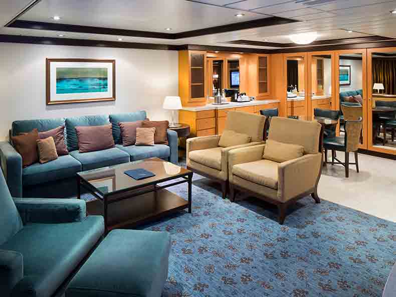 Royal Caribbean International Oasis of the Seas Owner's Suite 1 bedroom.jpg